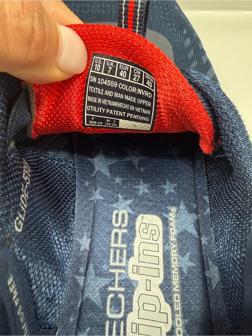 Skechers Hands Free Slip-ins Memory Foam Patriotic Shoes Women’s Size 10 NEW - Picture 4 of 5